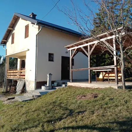 Vikendica Feriehus *